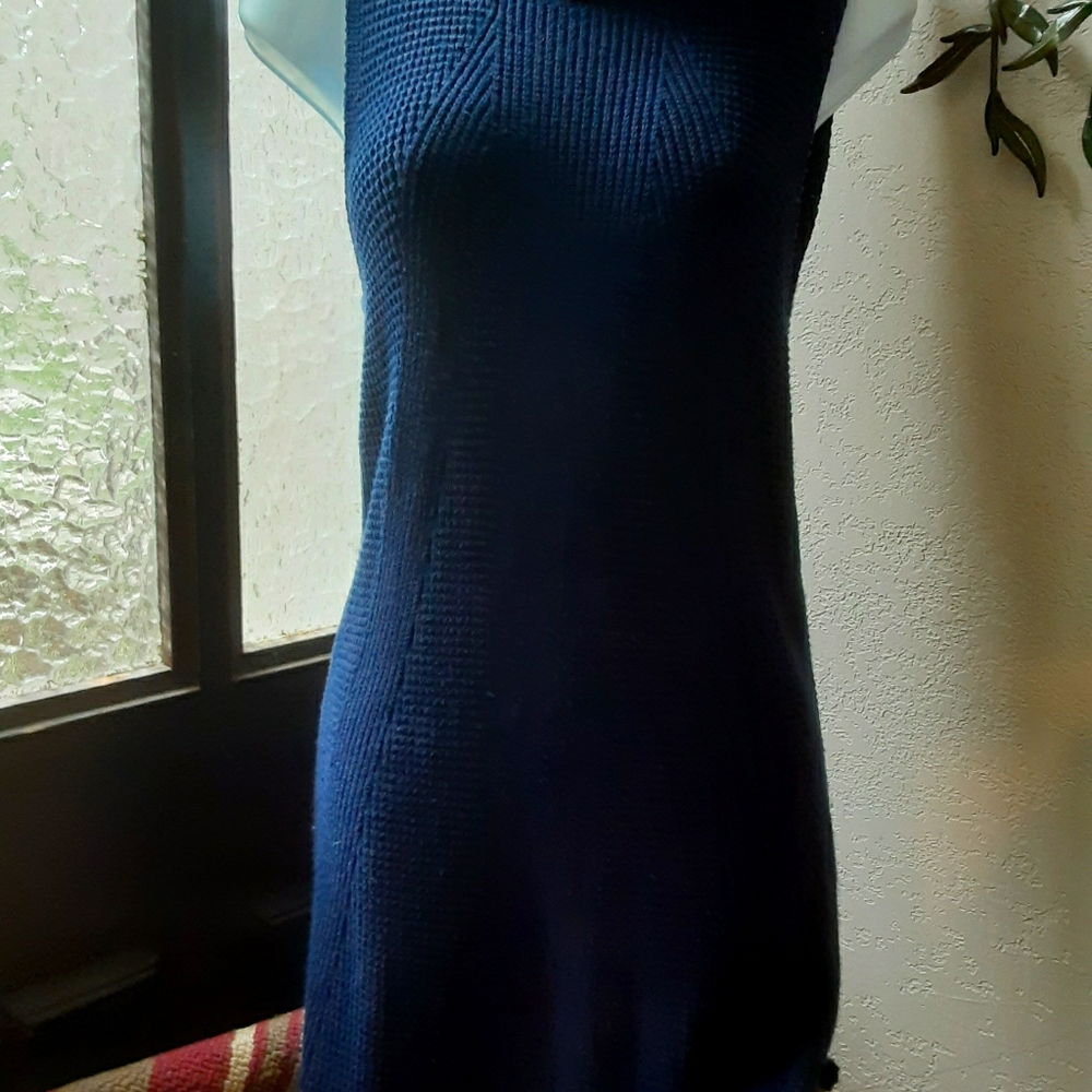 White House Black Market, Navy bodycon knit dress. - Picture 2 of 4